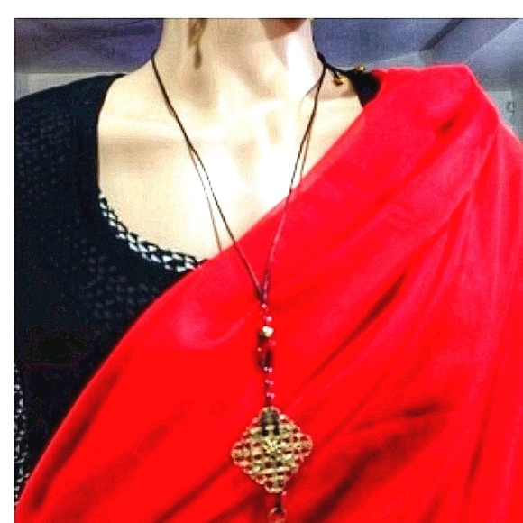 2472NE142 Handmade 2 Pc. Red & Gold Necklace Set - Picture 3 of 6